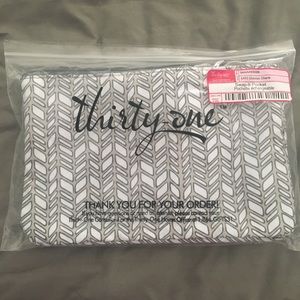 New Thirty One swap it pocket